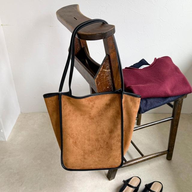 フレディエミュ（fredy emue）/【VELETTO /ベロット】パイピングスエードトートポーチ付バッグ