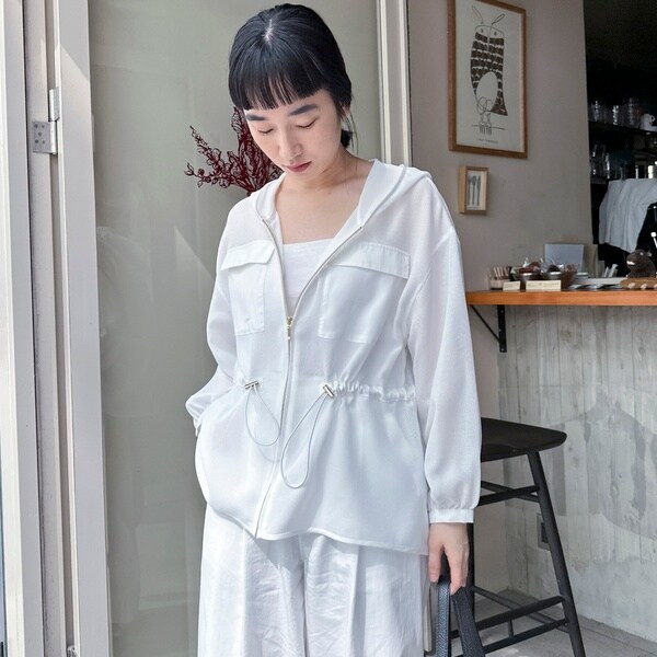 ドゥ アルシーヴ（Doux archives）/ウエストドロストメッシュパーカー