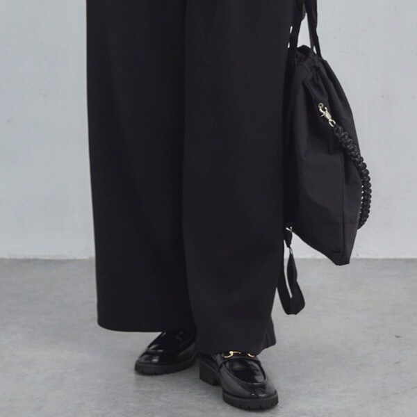 NEW】ドゥ アルシーヴ（Doux archives）/エナメルローファー