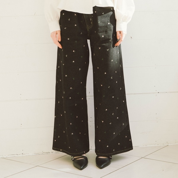 アルシーヴ（archives）/小花柄刺繍デニム
