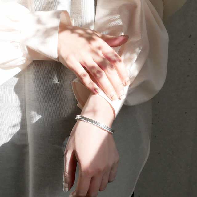 L．A．H． （L．A．H．）/バングル Mの通販は