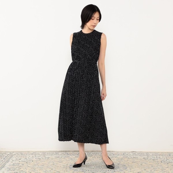 ニコルホワイト（NICOLE WHITE）/ランダムドットノースリーブプリーツワンピース