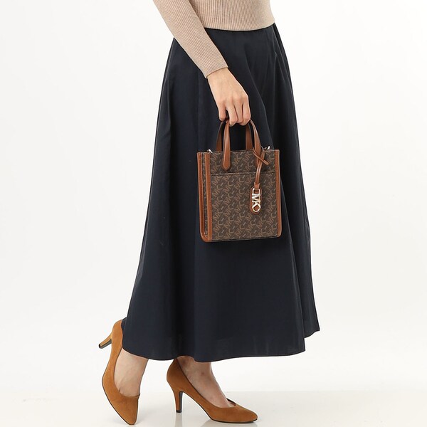 【新品】MICHAELKORS GIGI エンパイア シグネチャーロゴ トート MICHAEL KORS｜GIGI エンパイア シグネチャーロゴ ショッパー