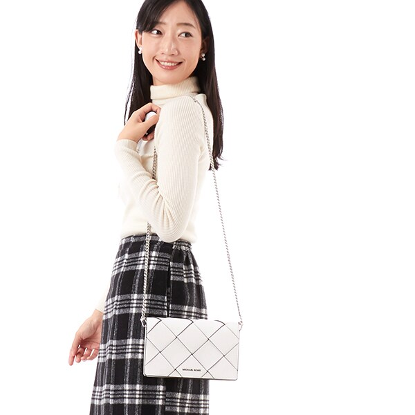 ○フェンディ FENDI 牛革 カーフ 長財布 8M0374 SELLERIA セレリア