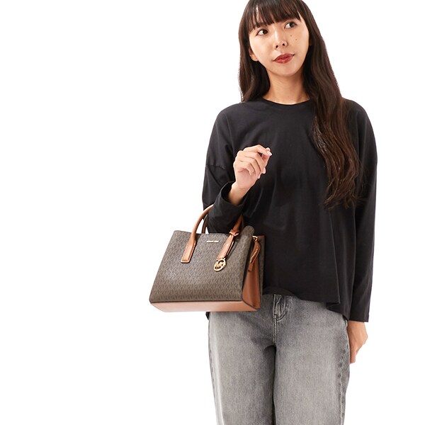 マイケル・コース（Michael Kors）/RUTHIE サッチェル スモール − MKシグネチャー