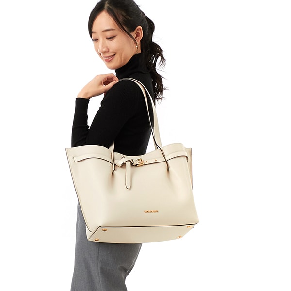 マイケル・コース（Michael Kors）/EMILIA EW ペブルレザー トート