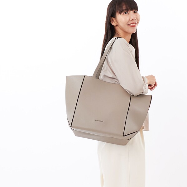マイケル・コース（Michael Kors）/JORDI レザー トート ラージ