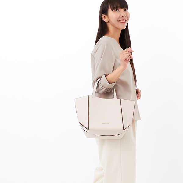マイケル・コース（Michael Kors）/JORDI レザー トート ミディアム