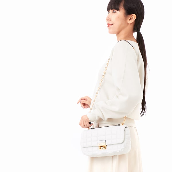 マイケル・コース（Michael Kors）/TRIBECA キルテッドレザー ショルダー ラージ
