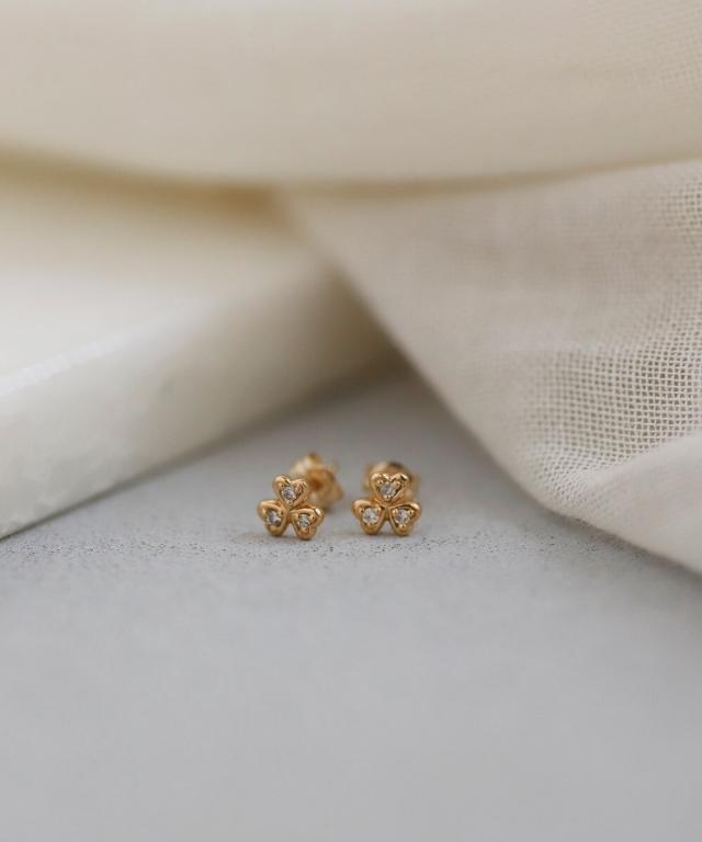 シエナロゼ（SIENA ROSE）/クローバーモチーフダイヤピアス_5