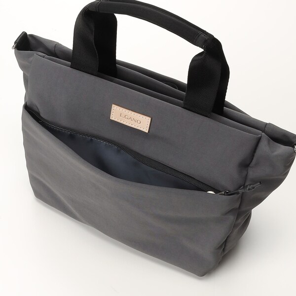 ルガーノ（L．GANO）/普段使いにも通年使える軽量撥水シンプルデザイン