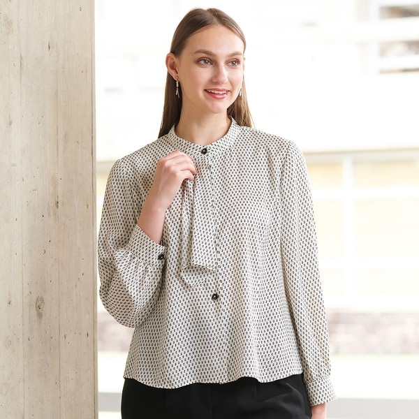 リリアンビューティ（Liliane Burty）/ヴィーナススエードプリント　ドレープブラウス