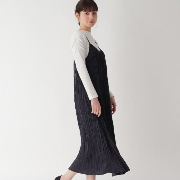 New イッツデモ サテンプリーツキャミワンピースの通販はau Pay マーケット Brand Square By Oioi ブランドスクエアbyマルイ