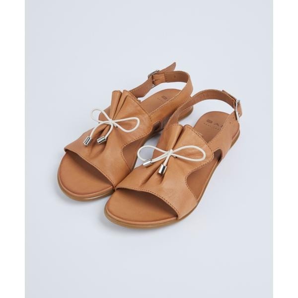 イッツインターナショナル（I．T．’S． international）/KIRA99レザーサンダル《BARI（バリ）》