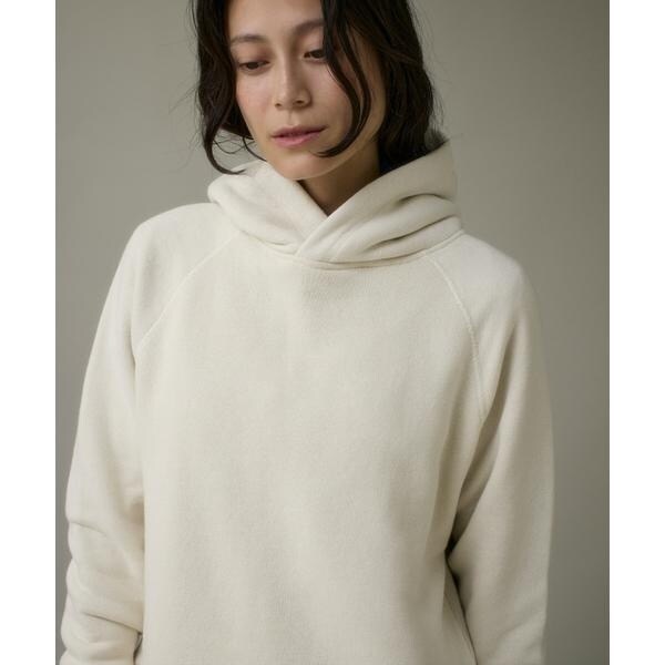 イッツインターナショナル（I．T．’S． international）/フーデッドプルオーバー《吊り裏毛》