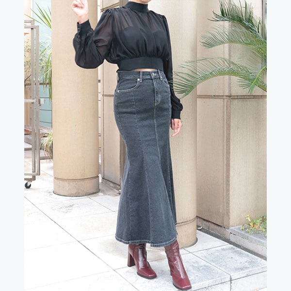 FRAMe WORK フレームワーク シャツ ブラック サイズ:FREE | 24春夏 タイプライター バック 開き シャツ / ブラウス | 半袖 スリット ストライプ | 日本製 | トップス カジュアルシャツ【レディース】【中古】【K4579】 FRAMe WORK フレームワーク シャツ ブラック サイズ:FREE | 24春夏