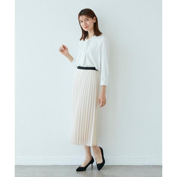 イネド（INED）/《プラスサイズ》 ボウタイ風ブラウス【INED】