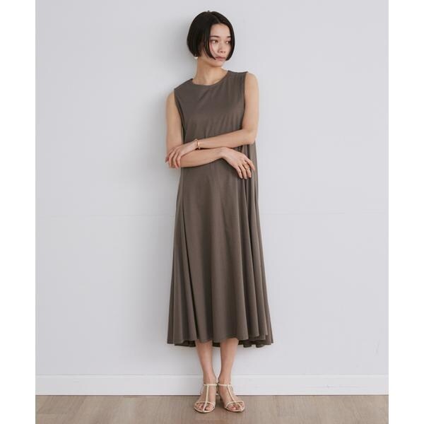 イネド（INED）/《大きいサイズ》ノースリーブフレアワンピース