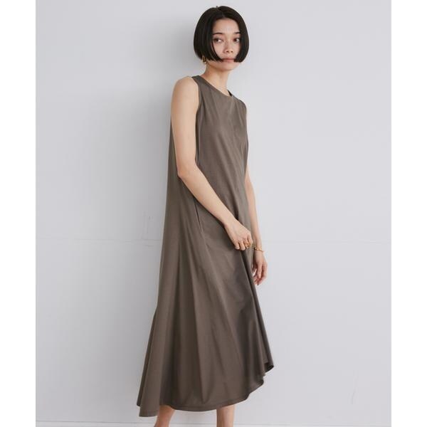 イネド（INED）/《大きいサイズ》ノースリーブフレアワンピース