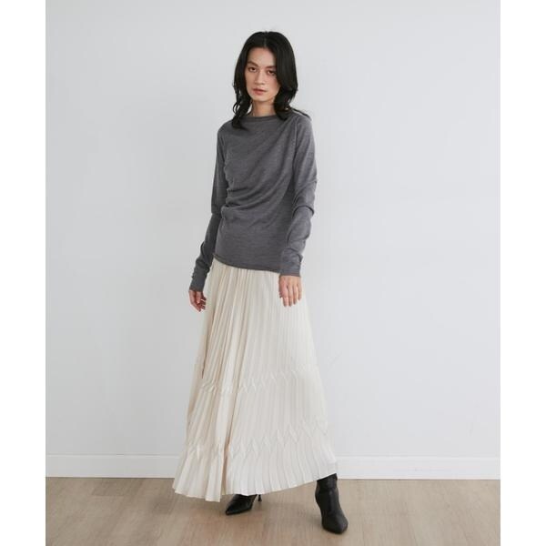 イネド（INED）/サテンプリーツスカート《la veille by SUPERIOR CLOSET》