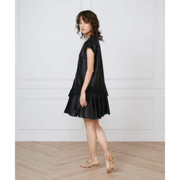 イネド（INED）/シャーリングプリーツワンピース《la veille by SUPERIOR CLOSET》
