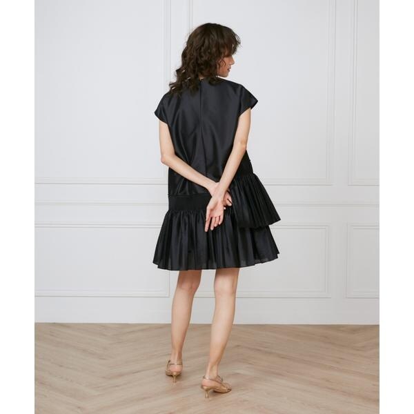 イネド（INED）/シャーリングプリーツワンピース《la veille by SUPERIOR CLOSET》