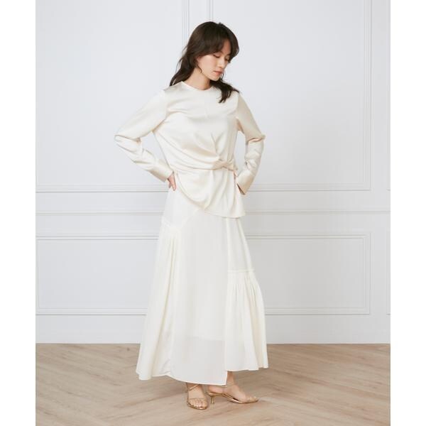 イネド（INED）/ウエストひねりブラウス《la veille by SUPERIOR CLOSET》