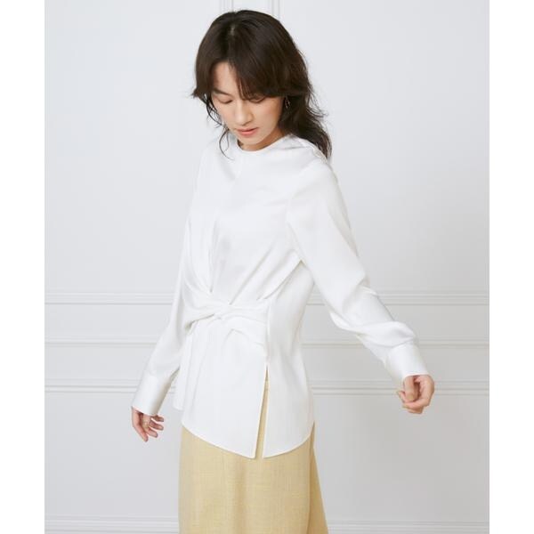イネド（INED）/ウエストひねりブラウス《la veille by SUPERIOR CLOSET》