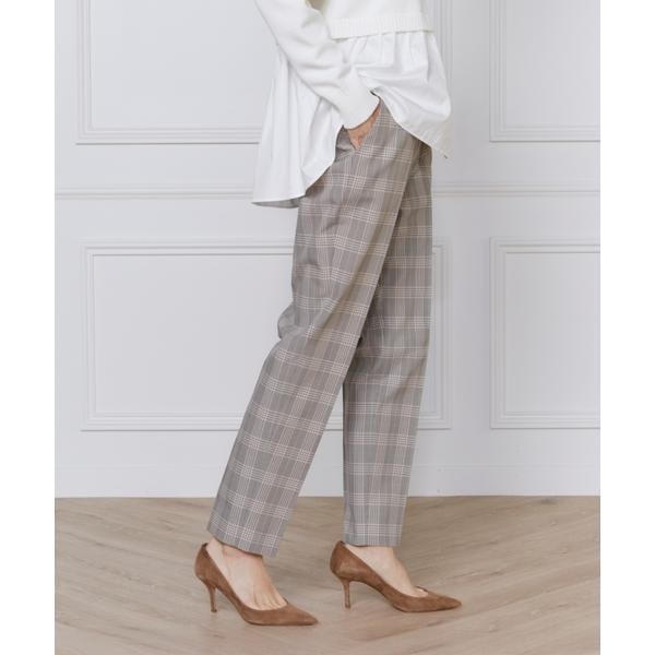 イネド（INED）/《大きいサイズ》美脚テーパードパンツ