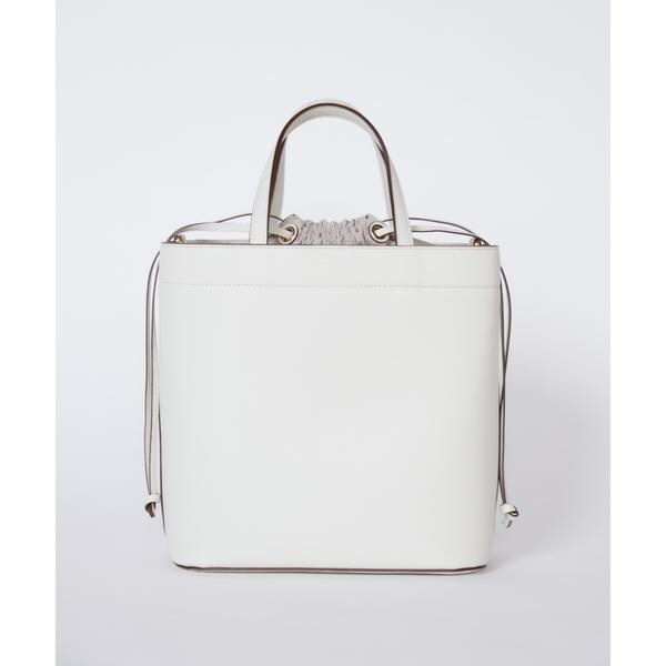 イネド（INED）/《FAVORITE》レザーバケットバッグ《LORISTELLA》