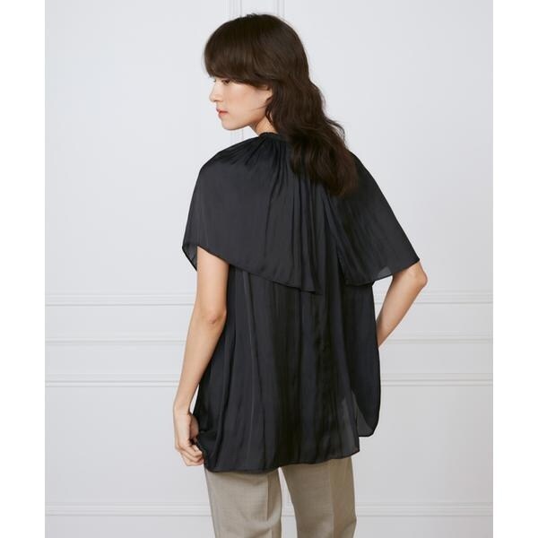 イネド（INED）/ケープカラーブラウス《la veille by SUPERIOR CLOSET》