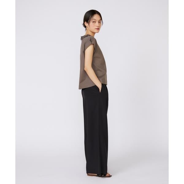 イネド（INED）/《大きいサイズ》タックフリルカットソー