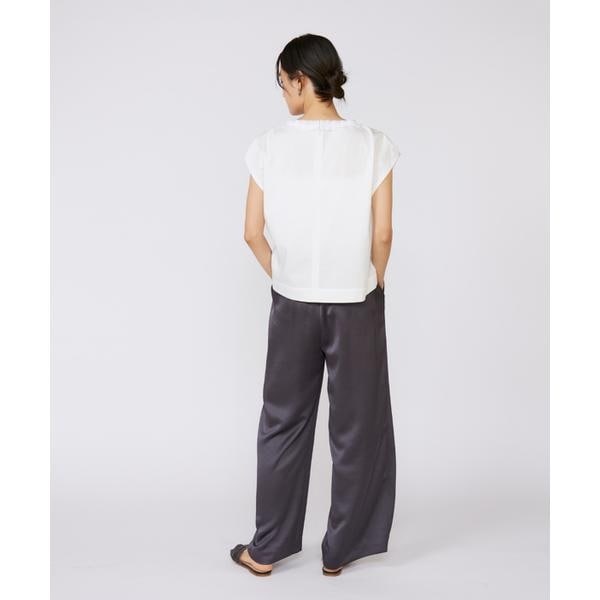 イネド（INED）/《大きいサイズ》タックフリルカットソー