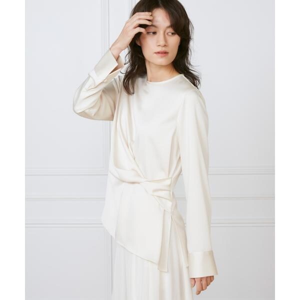 イネド（INED）/《大きいサイズ》ウエストひねりブラウス《la veille by SUPERIOR CLOSET》