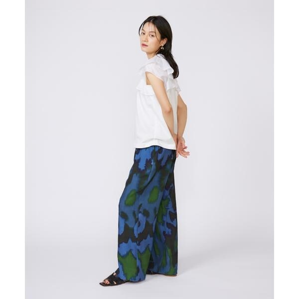 イネド（INED）/《大きいサイズ》ラッフルカラードッキングプルオーバー