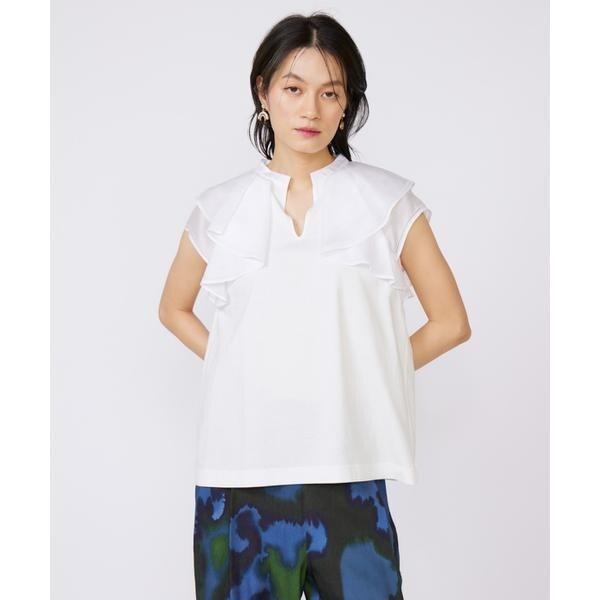 イネド（INED）/《大きいサイズ》ラッフルカラードッキングプルオーバー