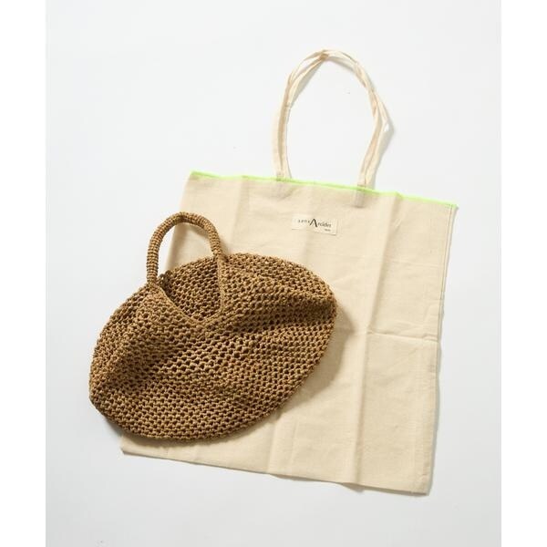 イネド（INED）/《FAVORITE》MANAKELYラフィアバッグ《Sans arcidet》