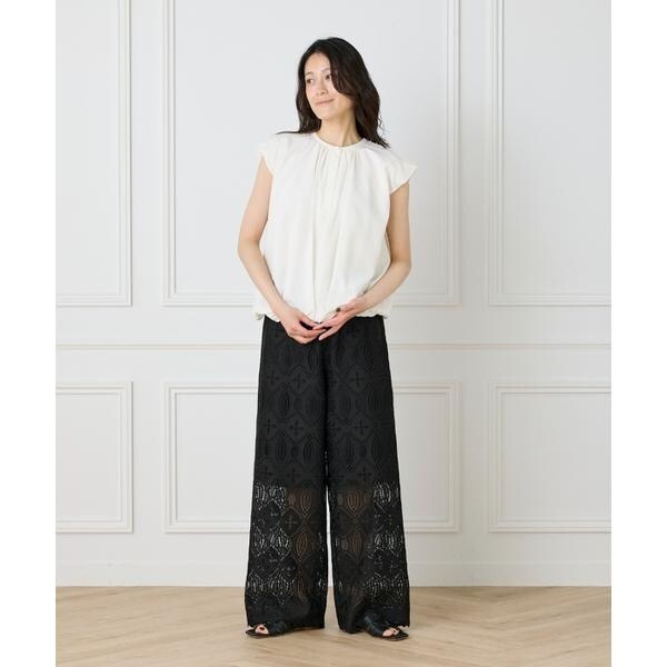 イネド（INED）/《大きいサイズ》バルーンブラウス