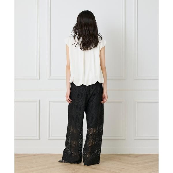 イネド（INED）/《大きいサイズ》バルーンブラウス