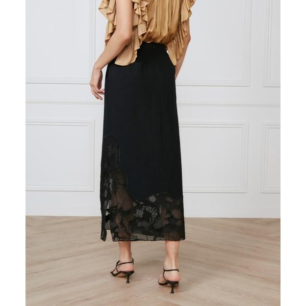 イネド（INED）/裾レーススカート《la veille by SUPERIOR CLOSET》