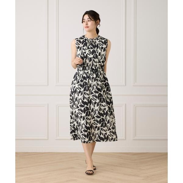 イネド（INED）/《大きいサイズ》ノースリーブプリントワンピース