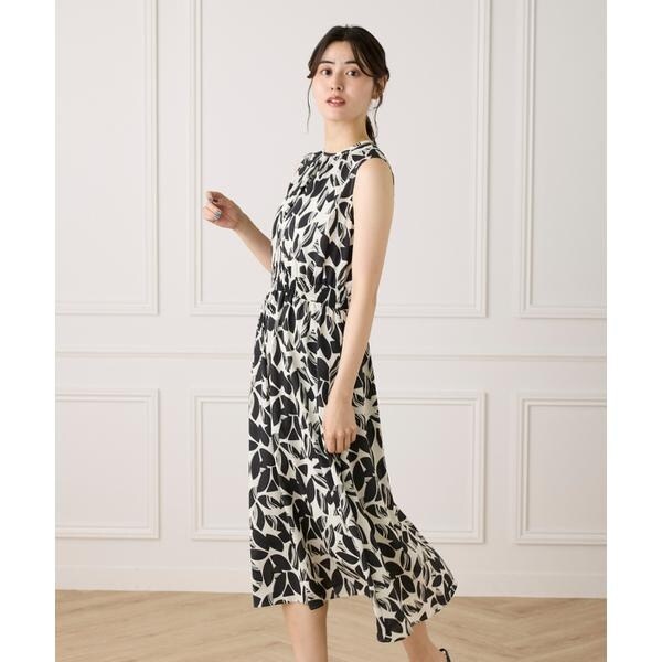 イネド（INED）/《大きいサイズ》ノースリーブプリントワンピース