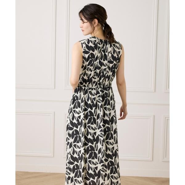 イネド（INED）/《大きいサイズ》ノースリーブプリントワンピース