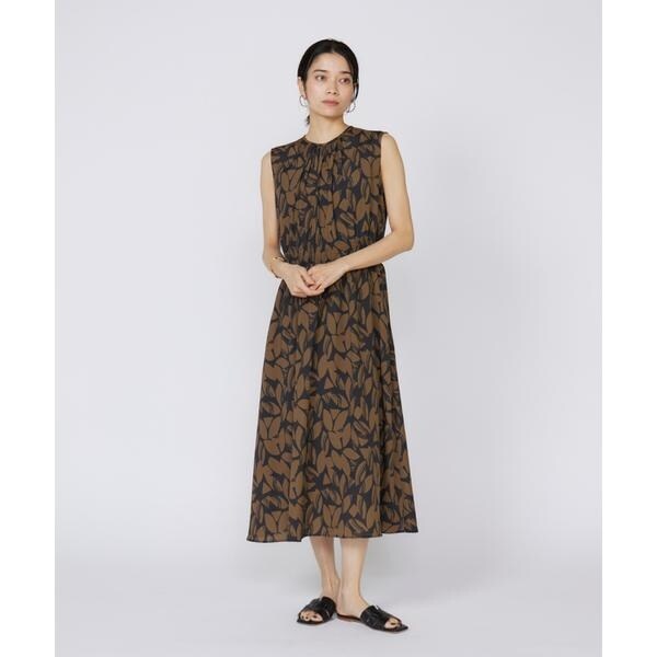 イネド（INED）/《大きいサイズ》ノースリーブプリントワンピース