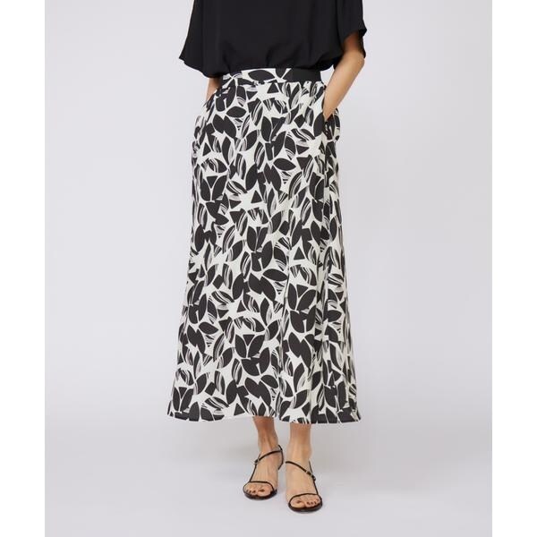 イネド（INED）/《大きいサイズ》プリントフレアスカート