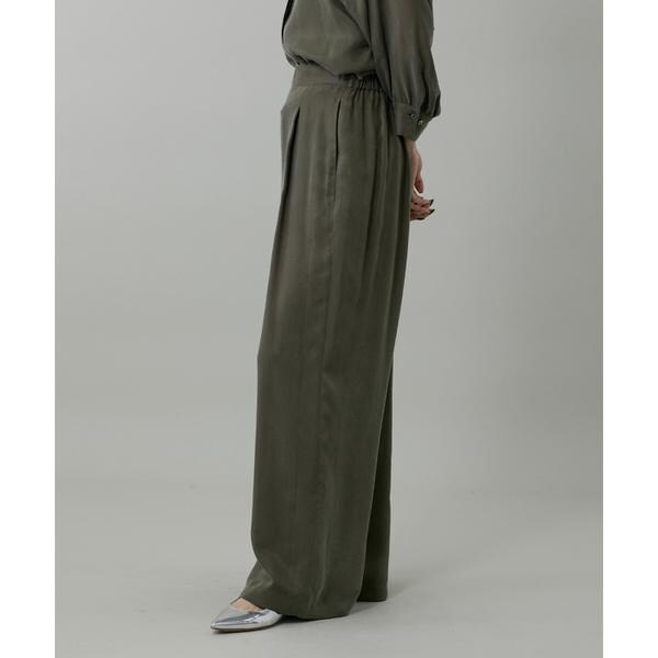 イネド（INED）/《大きいサイズ》キュプラフィブリルストレートパンツ