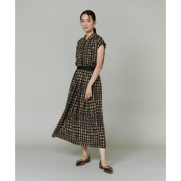 イネド（INED）/《大きいサイズ》デフォルメチェックプリントスカート