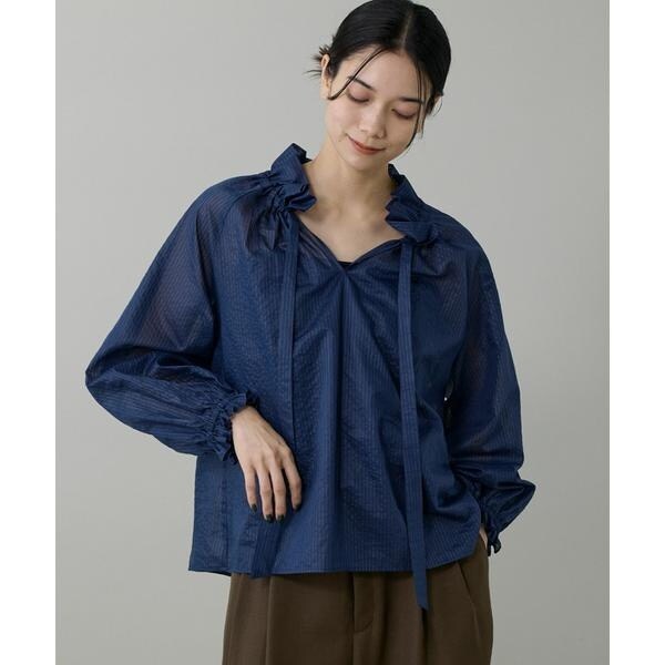 イネド（INED）/《大きいサイズ》シャドーボーダーフリルボウタイブラウス