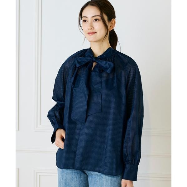 イネド（INED）/《大きいサイズ》シャドーボーダーボウタイブラウス