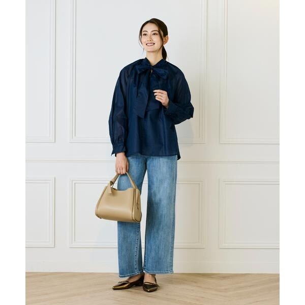 イネド（INED）/《大きいサイズ》シャドーボーダーボウタイブラウス